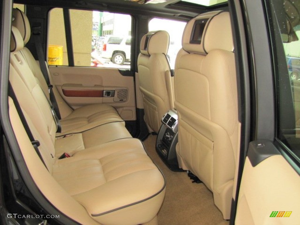 2010 Land Rover Range Rover HSE Rear Seat Photo #68164368