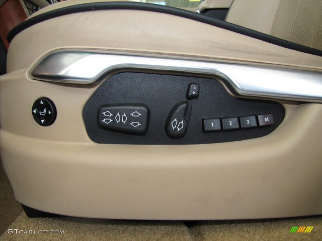2010 Land Rover Range Rover HSE Controls Photo #68164477
