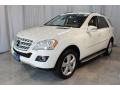 Arctic White - ML 350 4Matic Photo No. 1