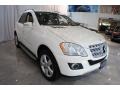 Arctic White - ML 350 4Matic Photo No. 7