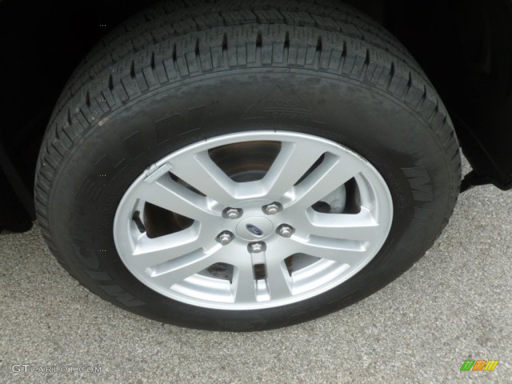 2009 Ford Edge SE Wheel Photos