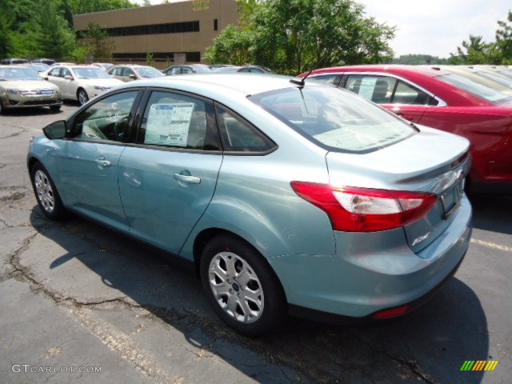 2012 Focus SE Sedan - Frosted Glass Metallic / Stone photo #4