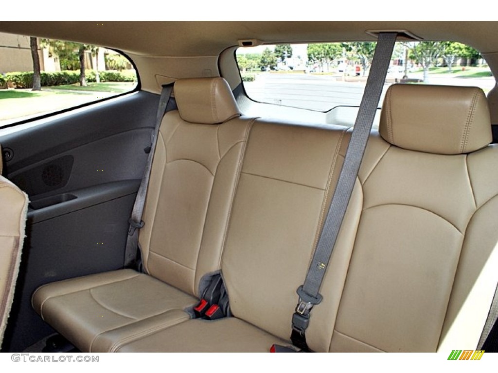 2009 Chevrolet Traverse LT Rear Seat Photo #68167095