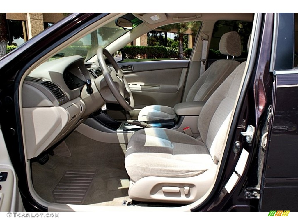 2002 Camry LE - Black Walnut Pearl / Taupe photo #14