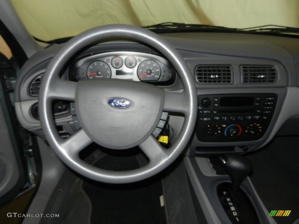 2007 Ford Taurus SE Medium/Dark Flint Steering Wheel Photo #68171091