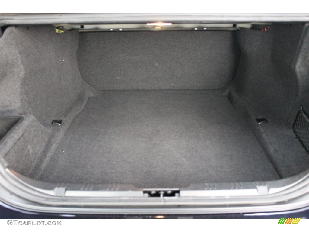 2010 BMW 5 Series 535i Sedan Trunk Photo #68171559