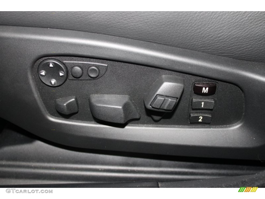 2010 BMW 5 Series 535i Sedan Controls Photo #68171607