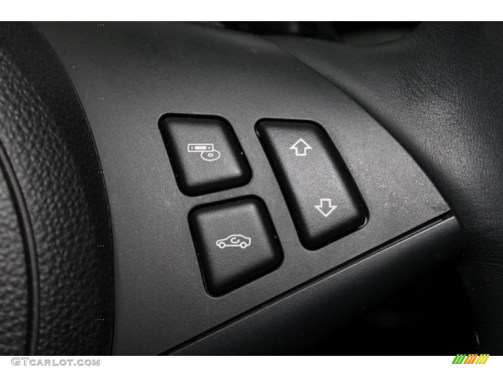 2010 BMW 5 Series 535i Sedan Controls Photo #68171648