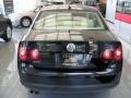 Black - Jetta SE Sedan Photo No. 4
