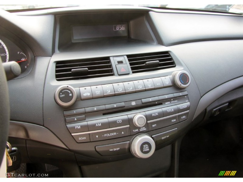 2010 Honda Accord LX Sedan Controls Photo #68173377