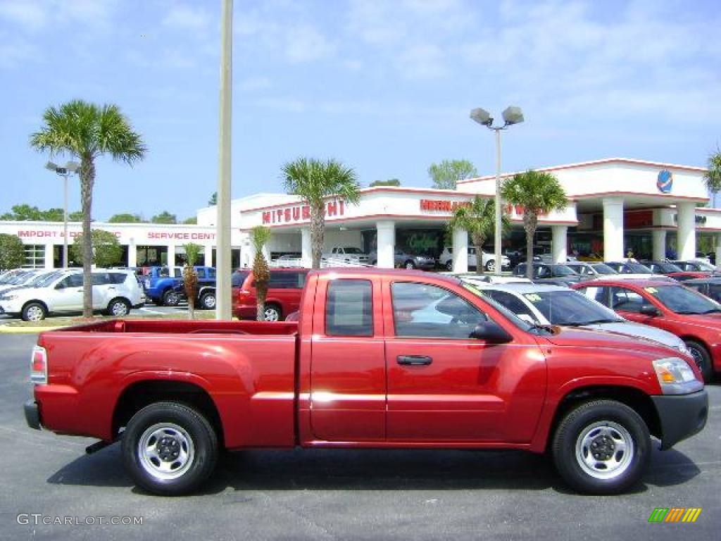 2006 Raider LS Extended Cab - Lava Red / Slate Gray photo #5
