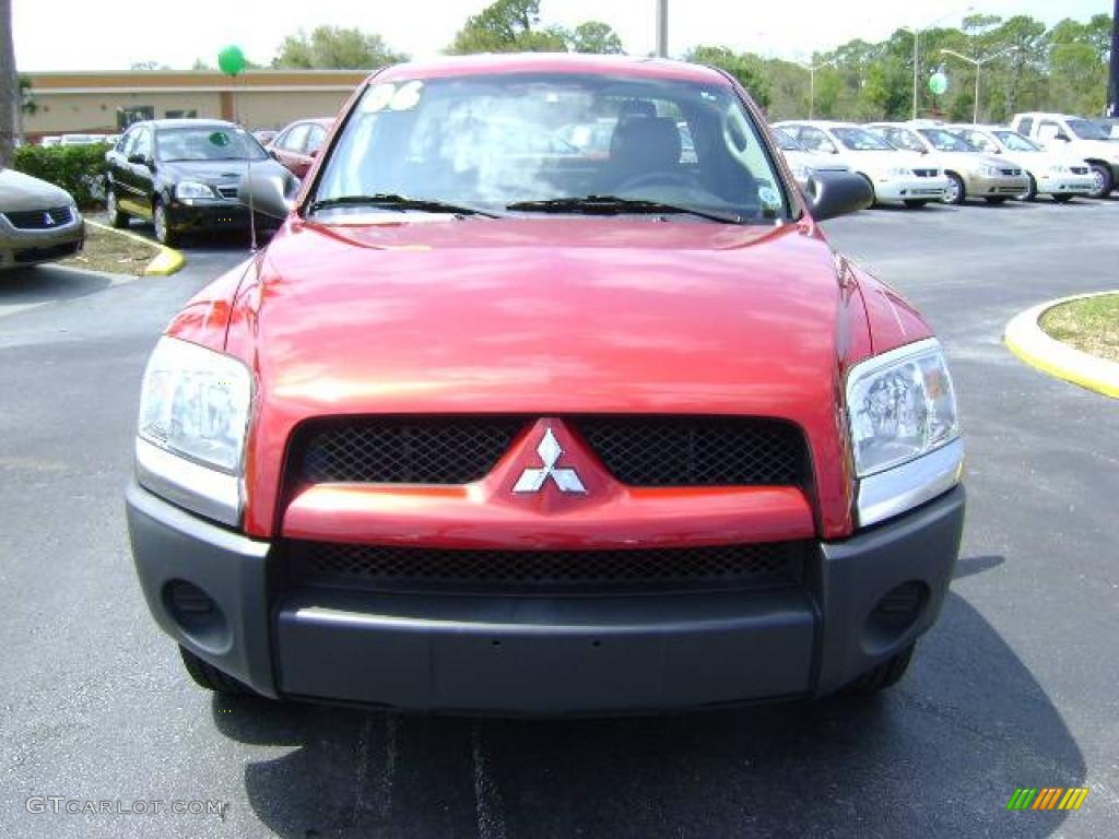 2006 Raider LS Extended Cab - Lava Red / Slate Gray photo #7