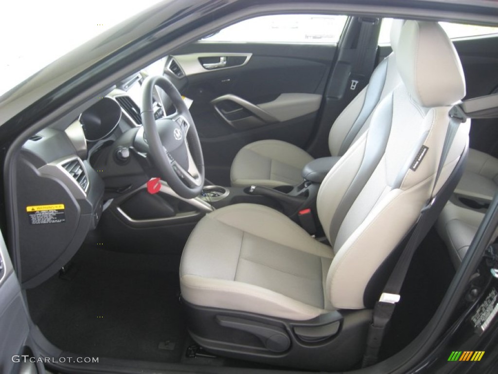 Gray Interior 2013 Hyundai Veloster Standard Veloster Model Photo #68176503