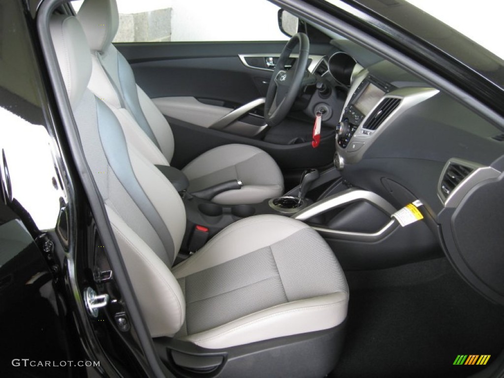 Gray Interior 2013 Hyundai Veloster Standard Veloster Model Photo #68176557