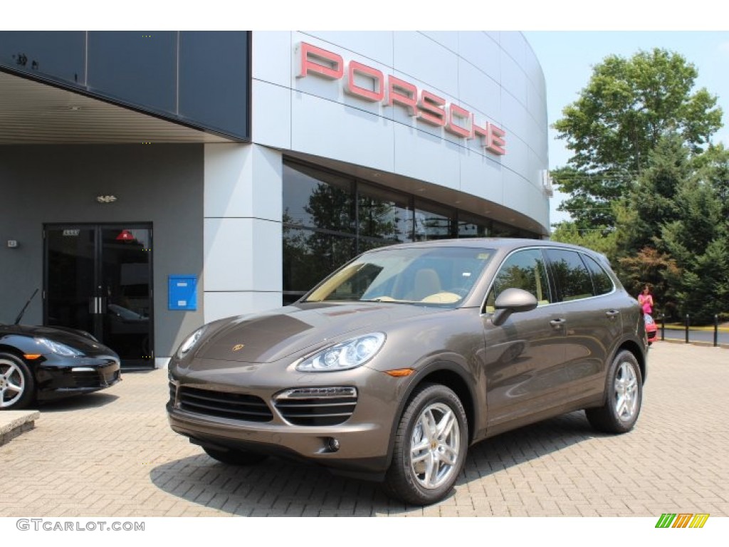 Umber Metallic 2013 Porsche Cayenne S Exterior Photo #68176647