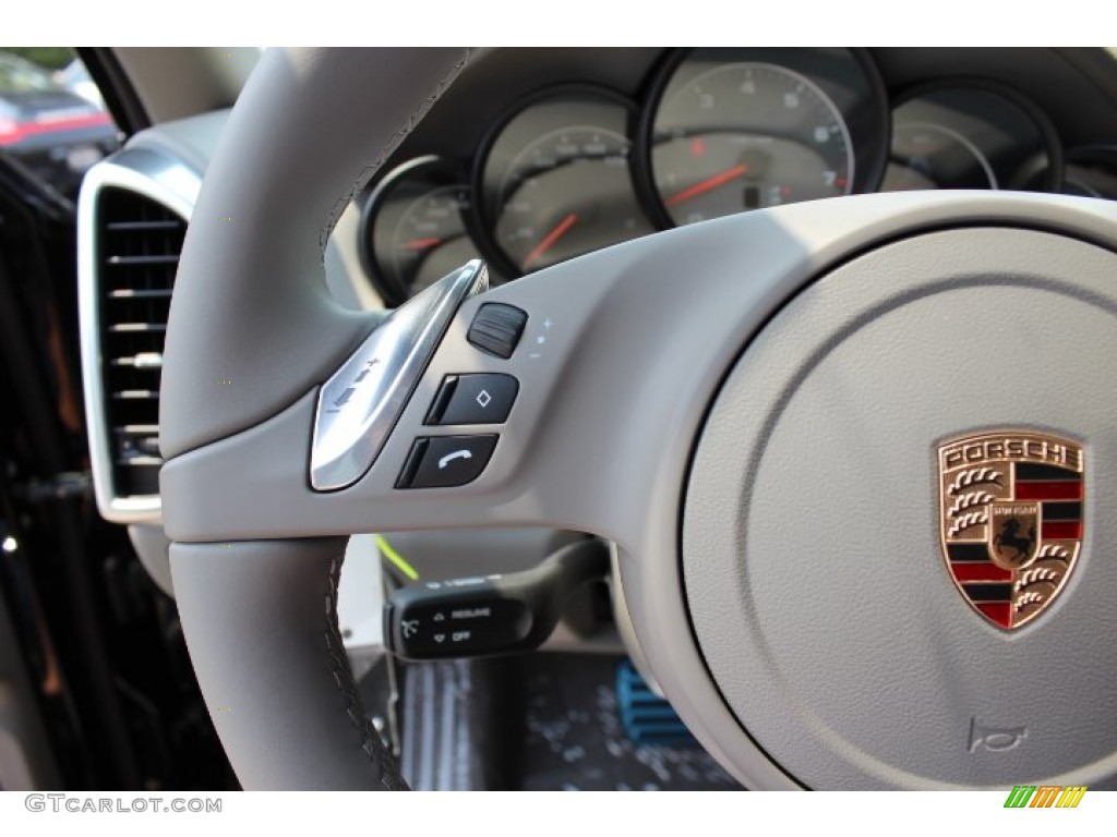 2012 Porsche Cayenne S Controls Photo #68178096