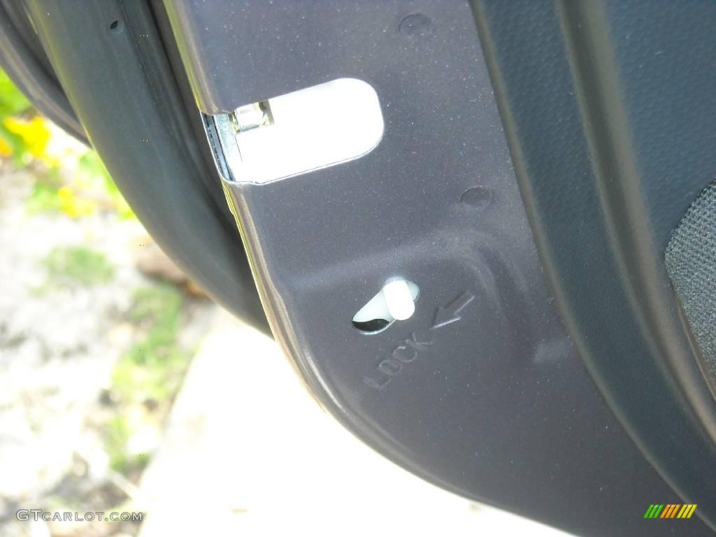 2008 Outlander ES - Graphite Gray Pearl / Black photo #14