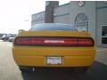 Stinger Yellow - Challenger SRT8 Yellow Jacket Photo No. 5