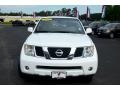 2005 Avalanche White Nissan Pathfinder SE 4x4  photo #2