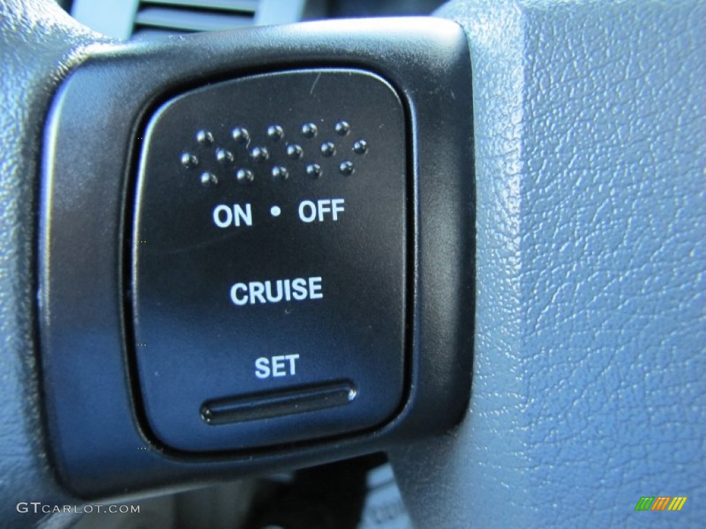 2008 Dodge Durango SXT 4x4 Controls Photo #68182029