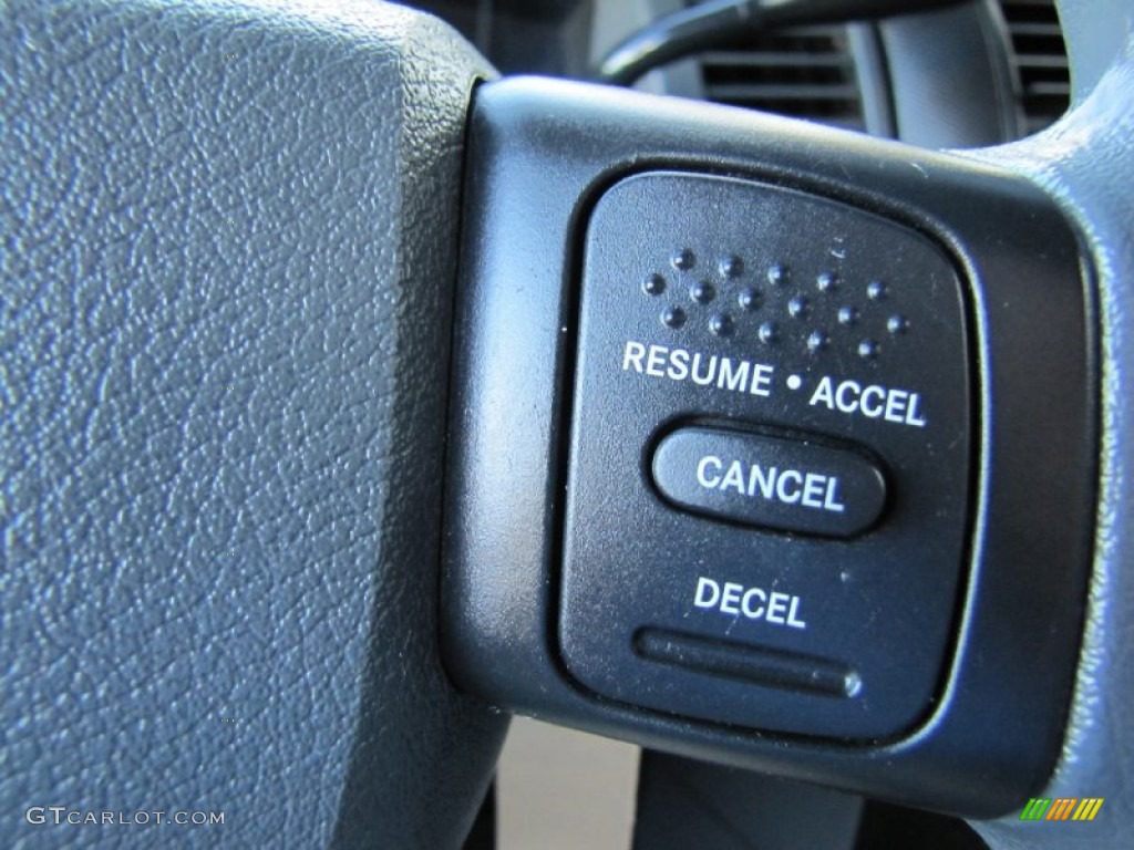 2008 Dodge Durango SXT 4x4 Controls Photo #68182038