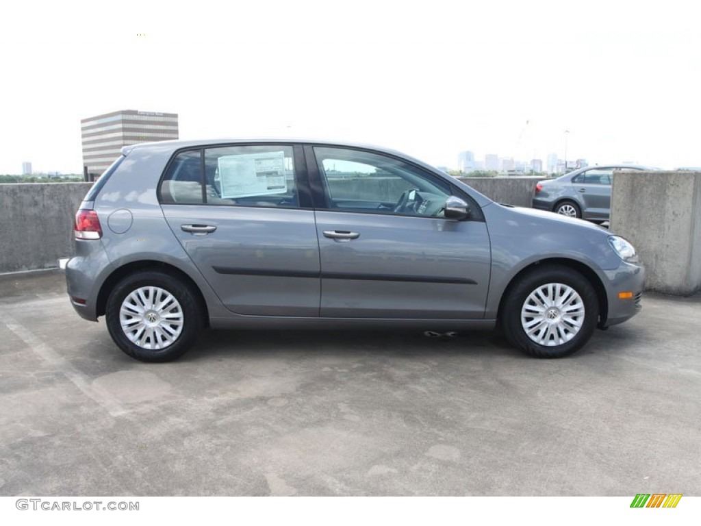 United Gray Metallic 2013 Volkswagen Golf 4 Door Exterior Photo #68182401