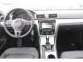 Candy White - Passat 2.5L SE Photo No. 15