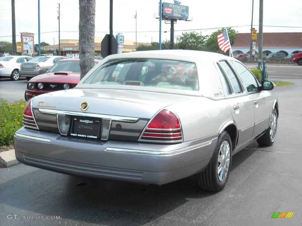 2006 Grand Marquis GS - Silver Birch Metallic / Medium Light Stone photo #3