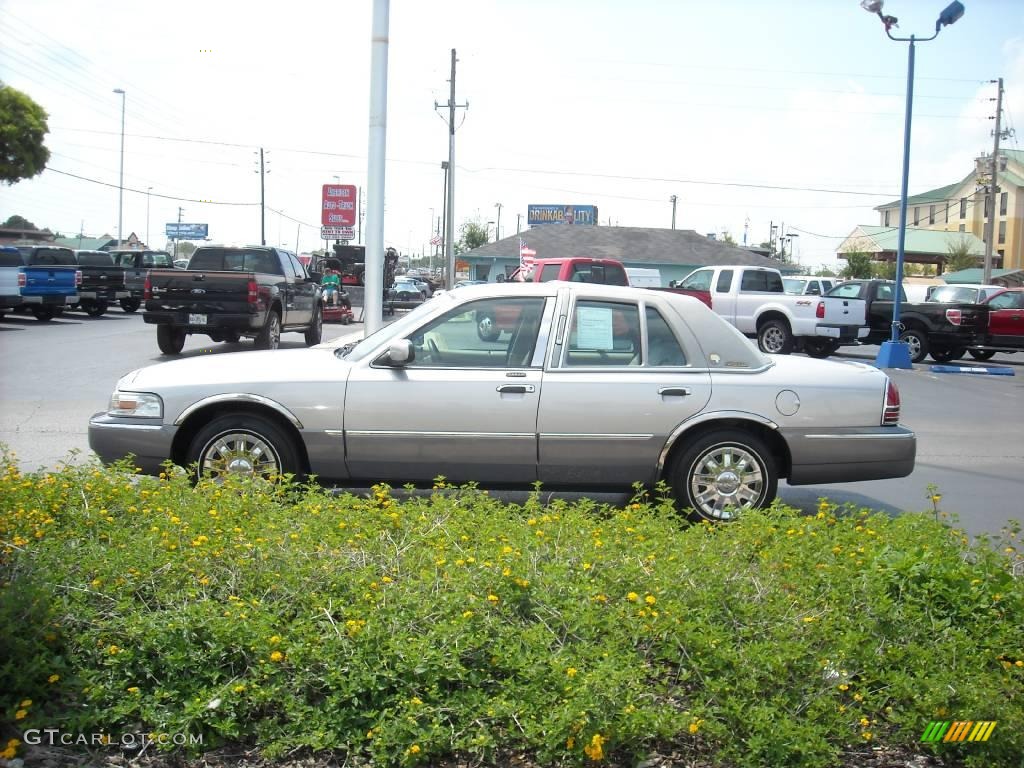 2006 Grand Marquis GS - Silver Birch Metallic / Medium Light Stone photo #6