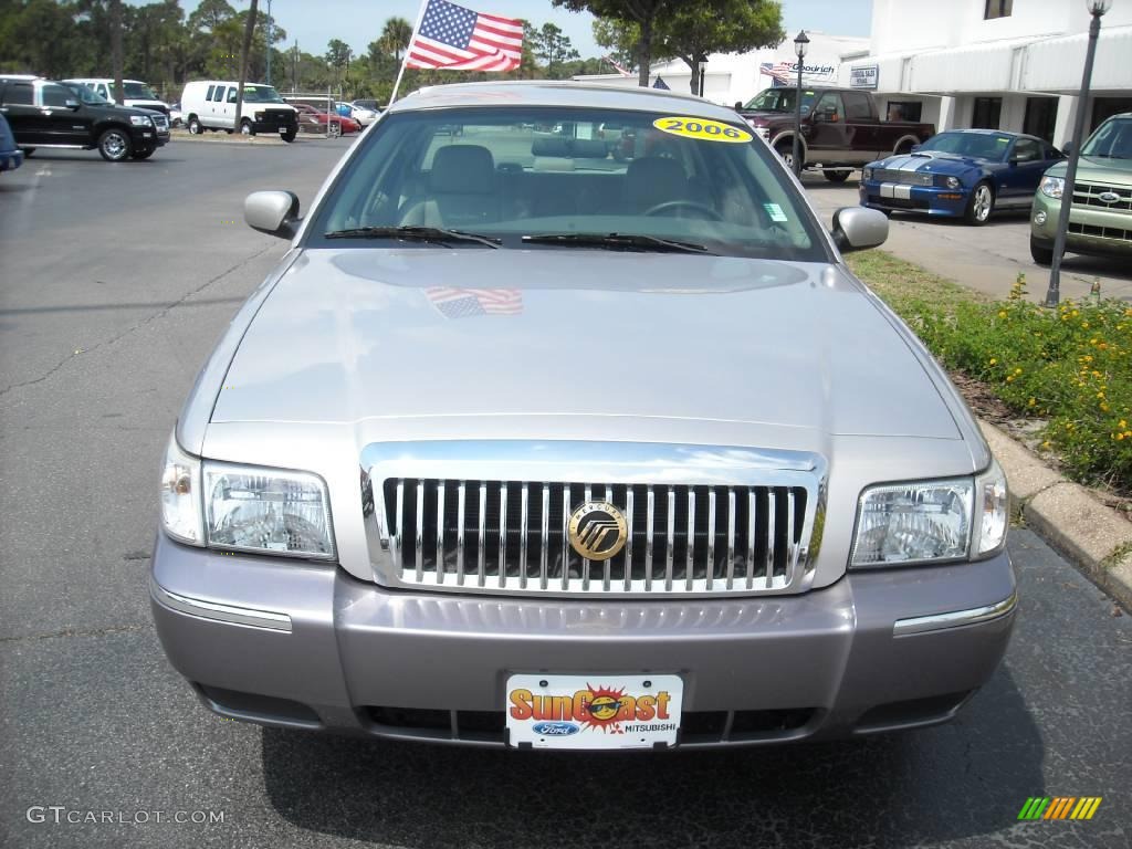 2006 Grand Marquis GS - Silver Birch Metallic / Medium Light Stone photo #8