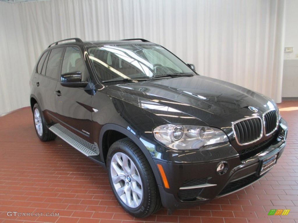 2013 X5 xDrive 35i - Jet Black / Cinnamon Brown photo #1