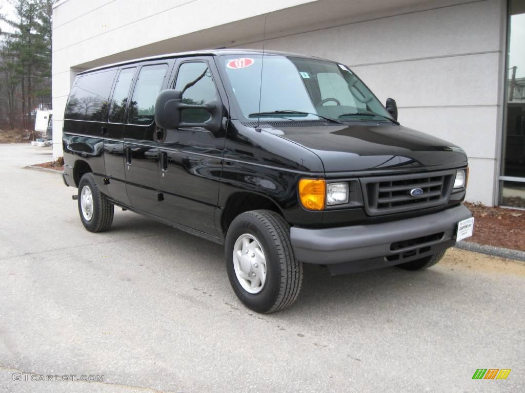 2007 E Series Van E250 Commercial - Black / Medium Flint Grey photo #1