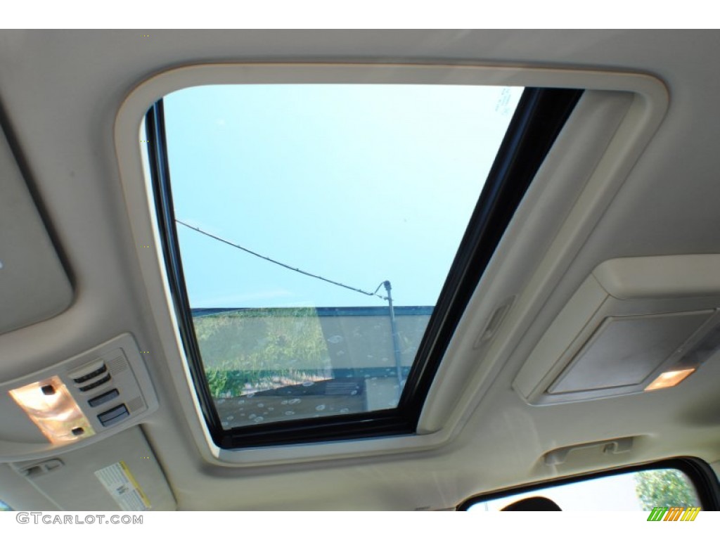 2009 Cadillac Escalade ESV Platinum AWD Sunroof Photos