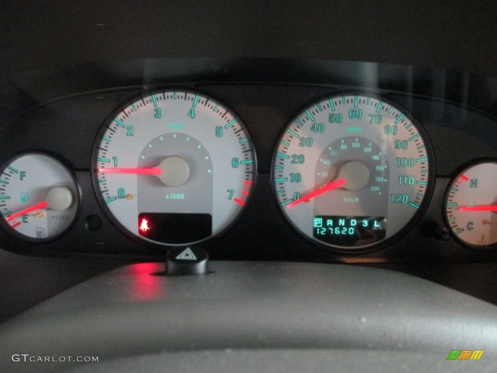 2005 Stratus SXT Sedan - Graphite Metallic / Dark Slate Gray photo #17