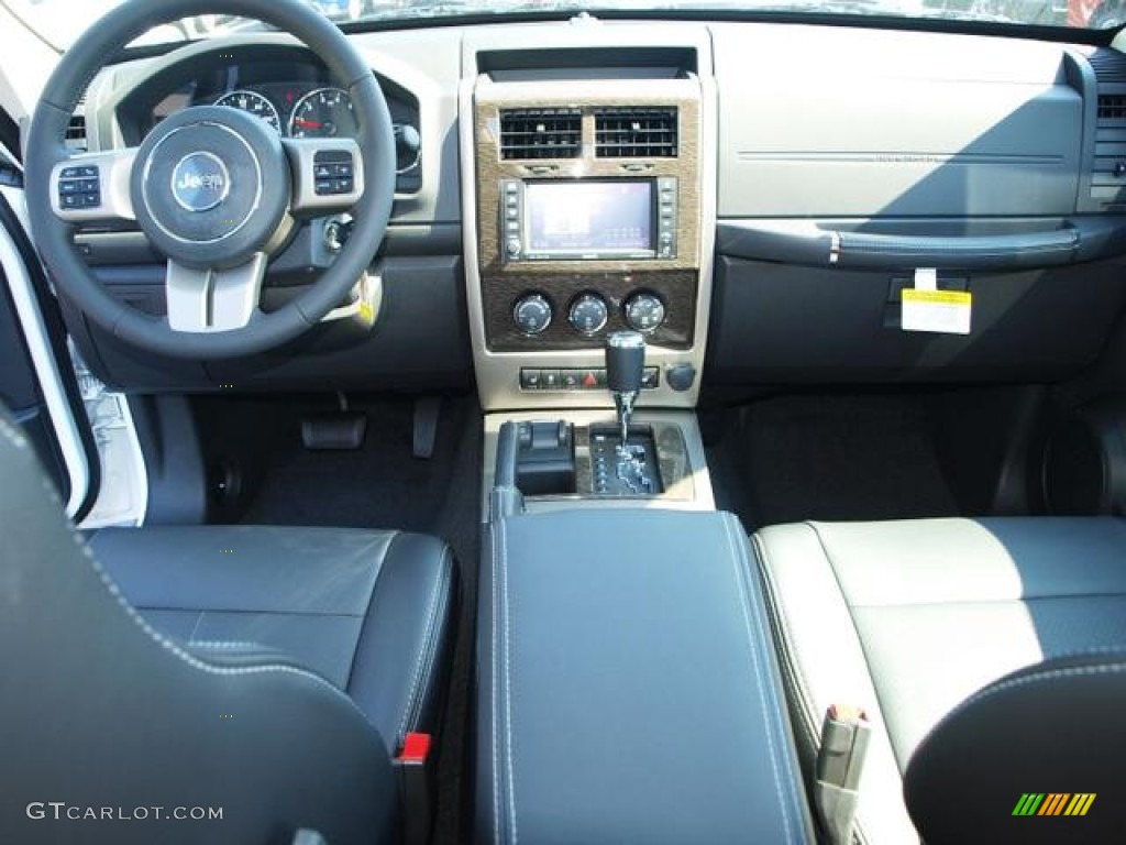 2012 Jeep Liberty Jet 4x4 Dark Slate Gray Dashboard Photo #68196573