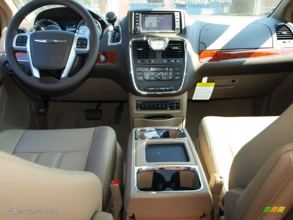 2012 Town & Country Touring - L - Stone White / Dark Frost Beige/Medium Frost Beige photo #5