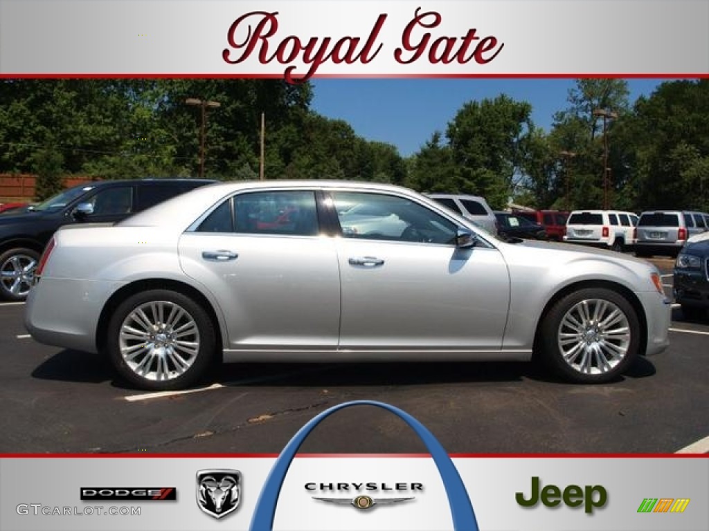 2012 300 C - Bright Silver Metallic / Black photo #1