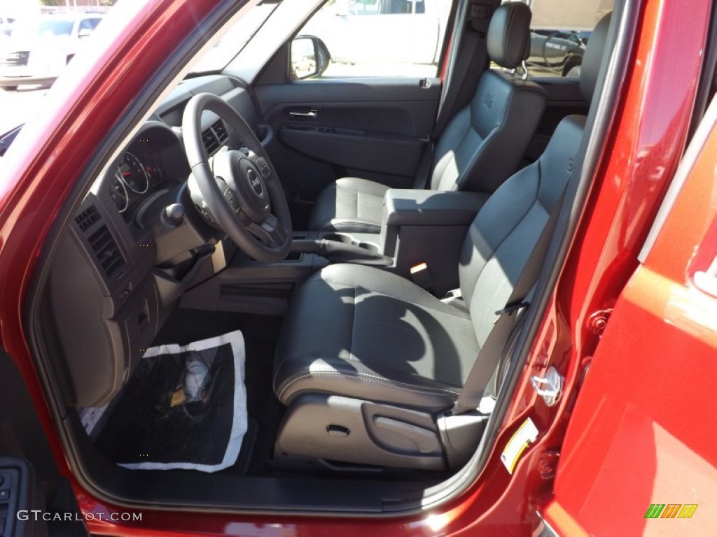 2012 Jeep Liberty Latitude Front Seat Photo #68201609