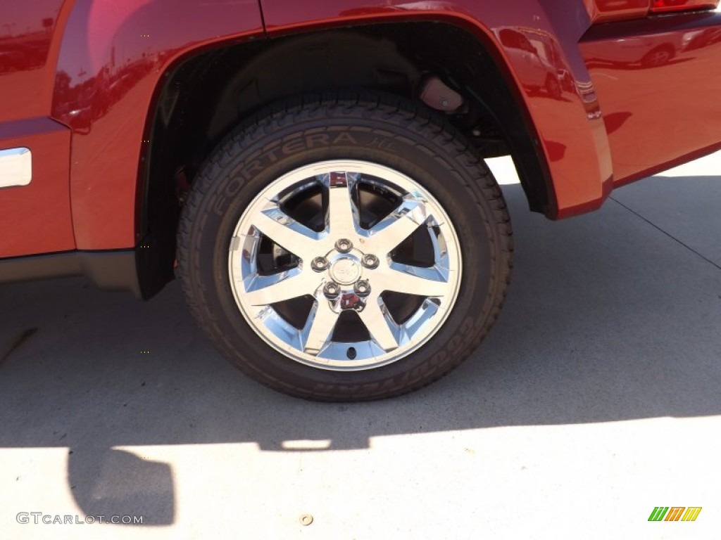 2012 Jeep Liberty Latitude Wheel Photos