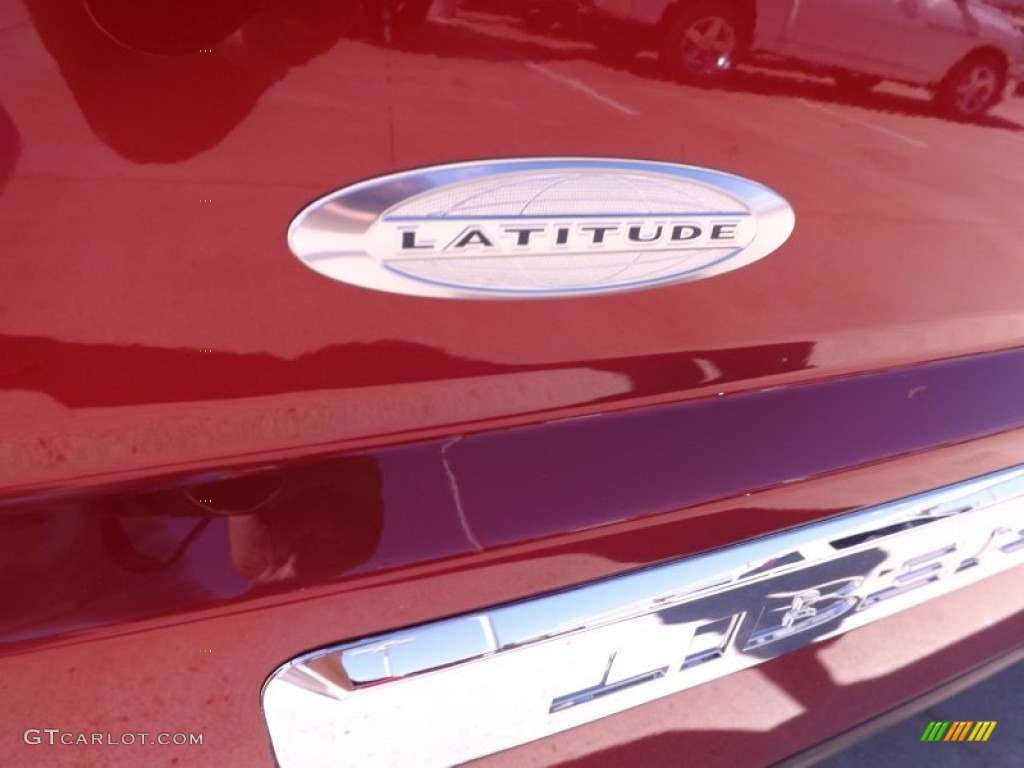 2012 Jeep Liberty Latitude Marks and Logos Photos