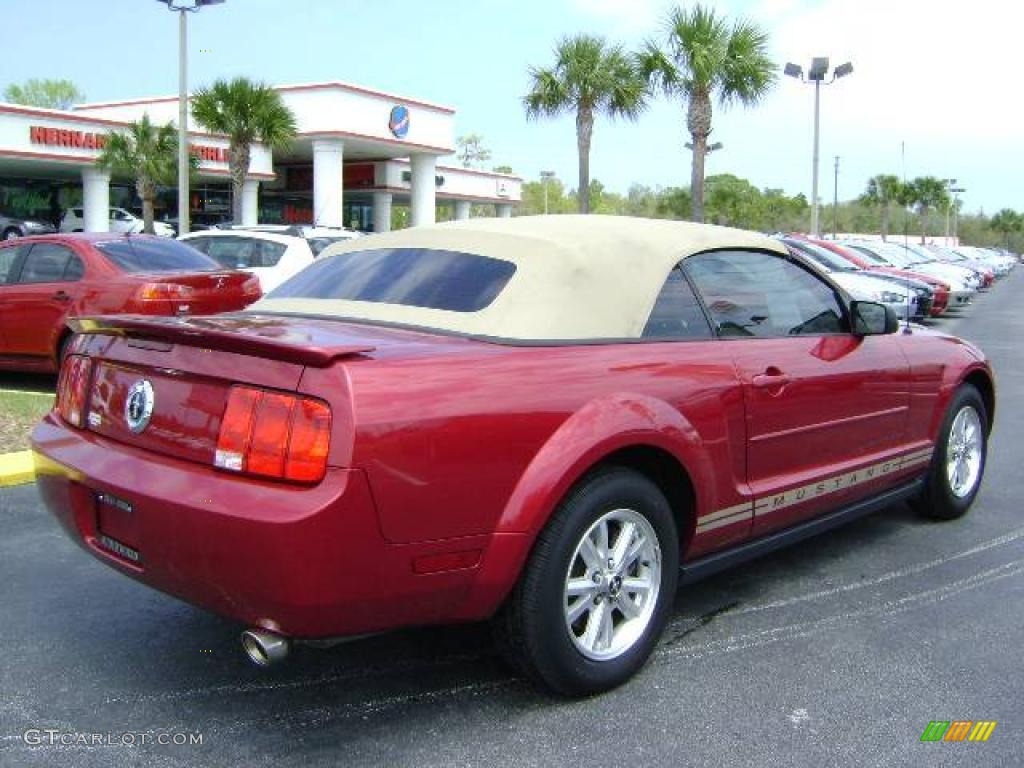 2007 Mustang V6 Deluxe Convertible - Redfire Metallic / Medium Parchment photo #5