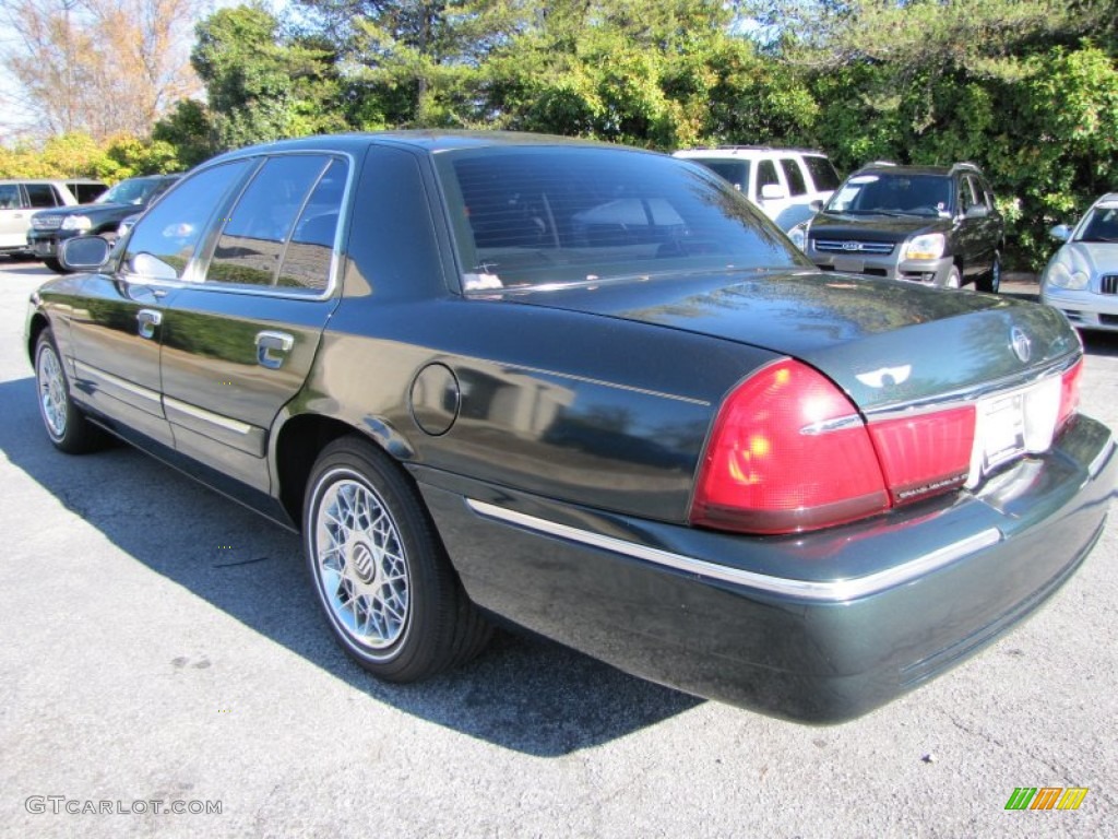 2002 Grand Marquis GS - Aspen Green Metallic / Light Graphite Grey photo #2