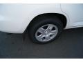 Super White - RAV4 I4 4WD Photo No. 10