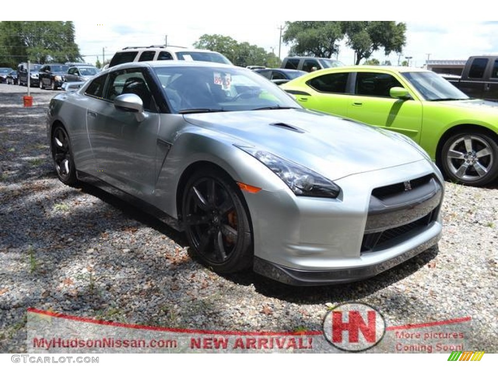 2010 GT-R Premium - Super Silver / Black photo #1