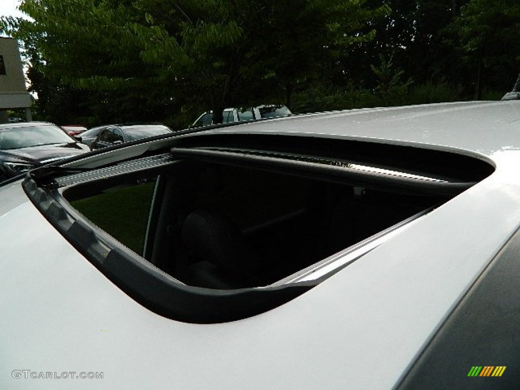 2010 CR-V EX-L AWD - Taffeta White / Black photo #2
