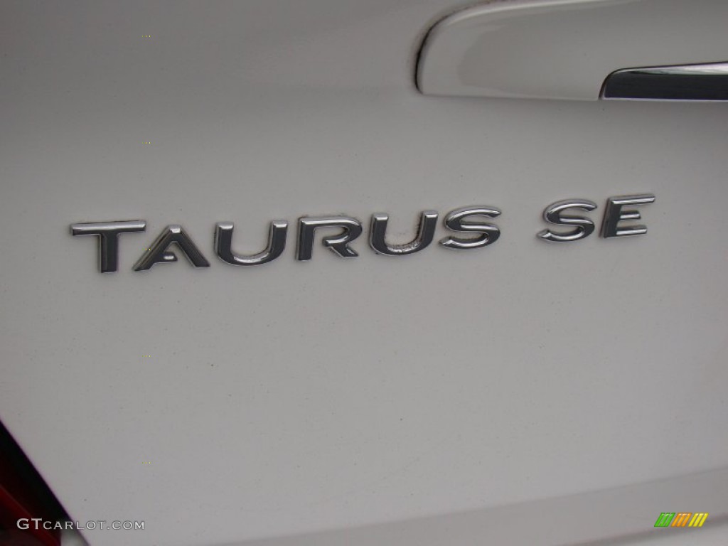 2000 Taurus SEL - Vibrant White / Medium Parchment photo #31
