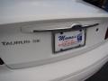 2000 Vibrant White Ford Taurus SEL  photo #33