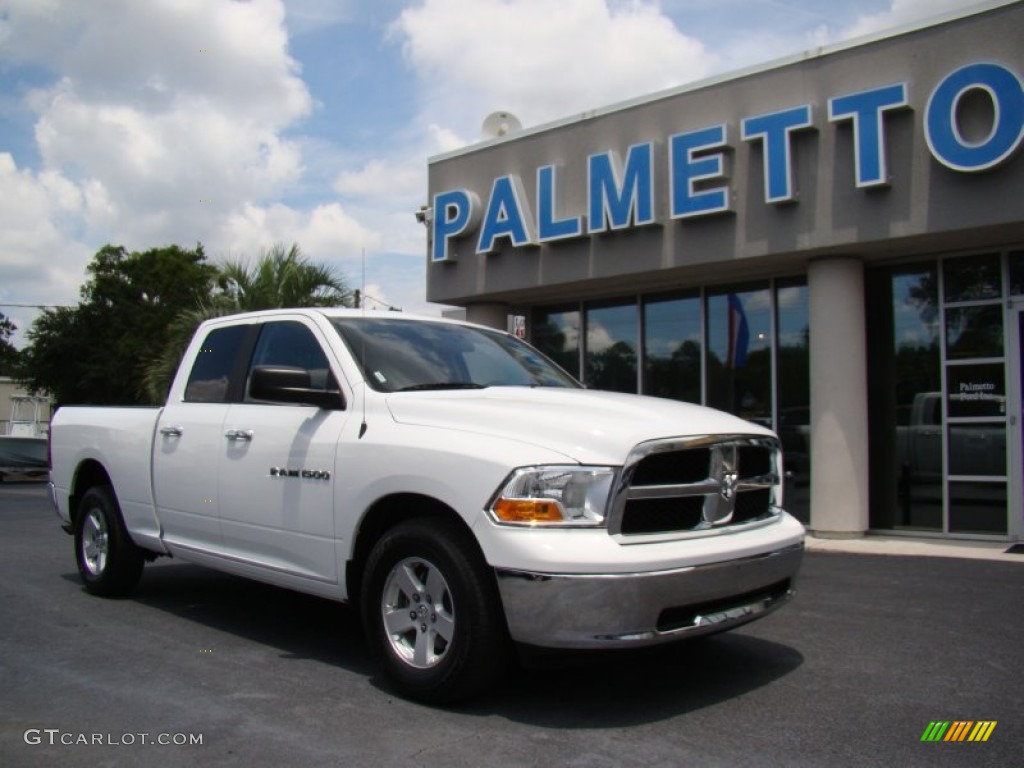 2011 Ram 1500 SLT Quad Cab - Bright White / Dark Slate Gray/Medium Graystone photo #3