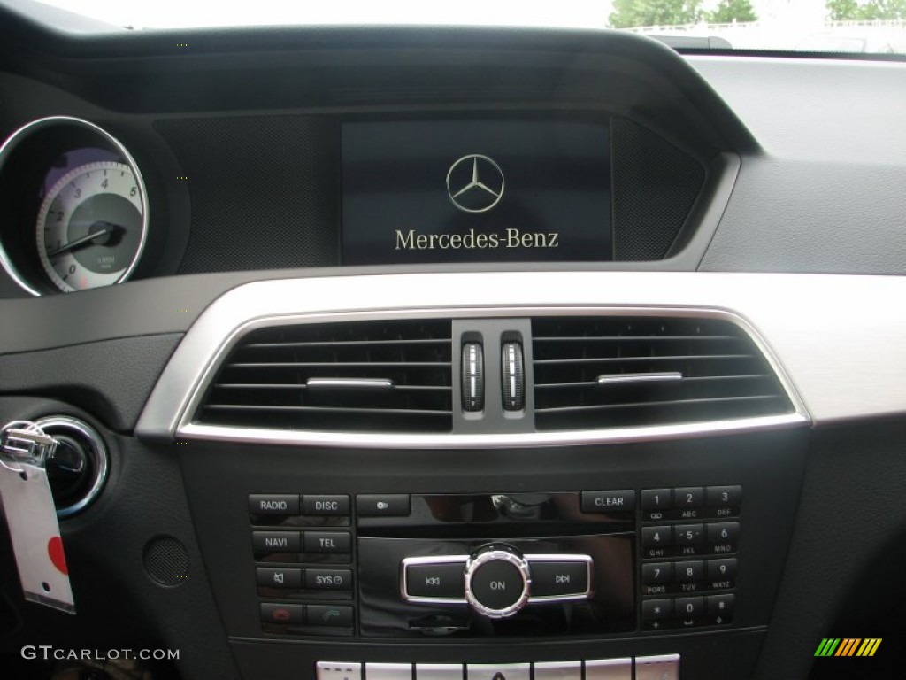 2013 Mercedes-Benz C 250 Coupe Controls Photo #68215374