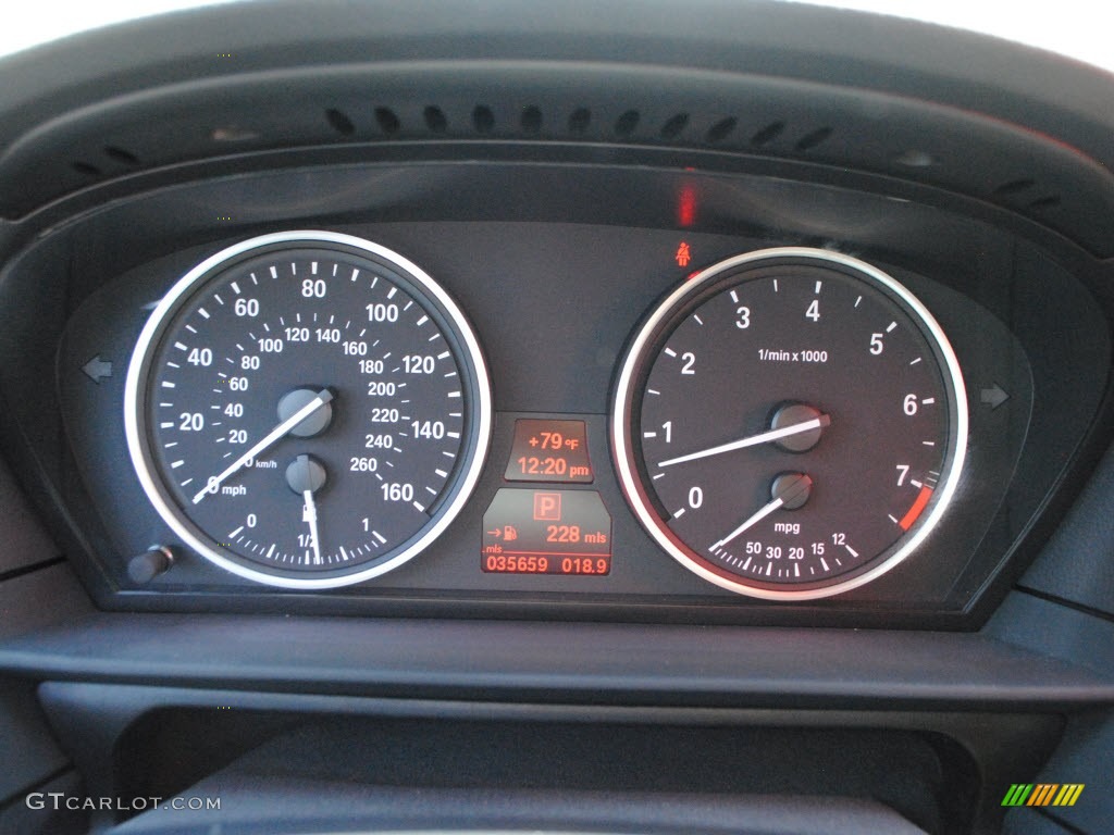 2010 BMW 5 Series 528i Sedan Gauges Photo #68219058
